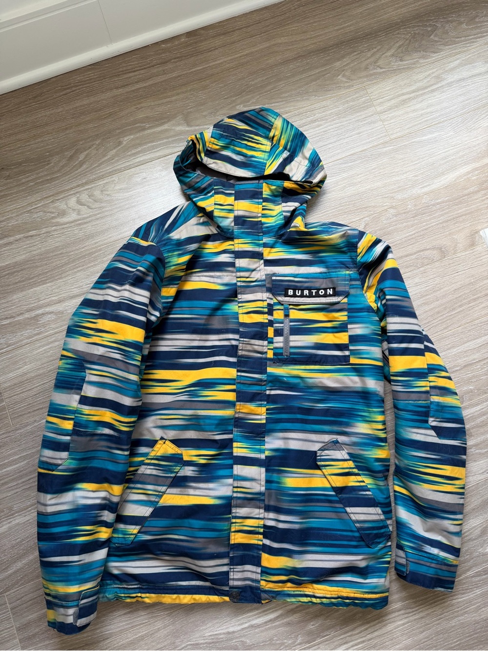 Burton Multicolor Ski/Snowboard Jacket Sz Medium Yellow & Blue Chittagong EUC